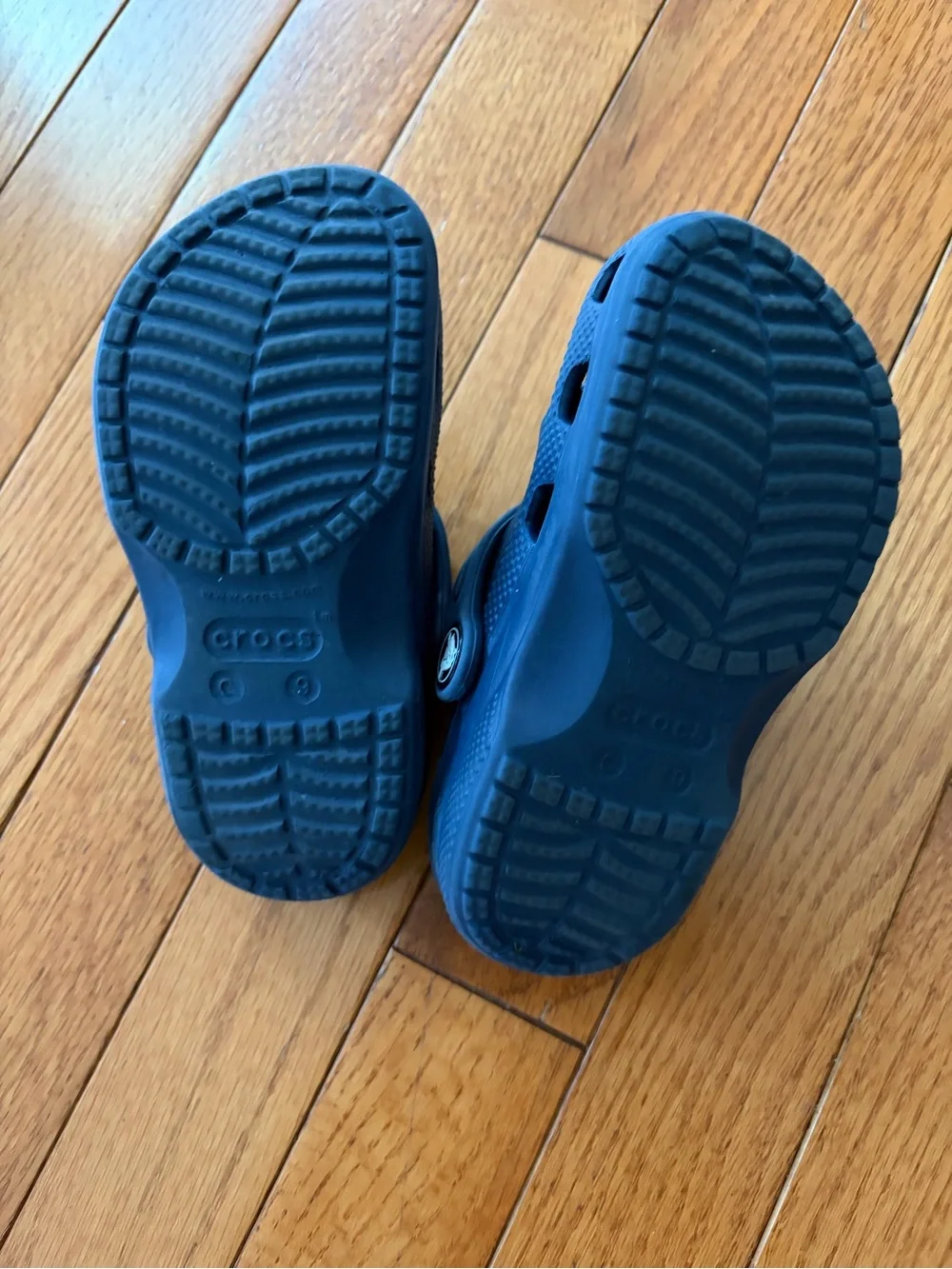 CROCS Kids Classic Clogs in Navy Blue